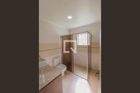 Casa à venda com 120m², 3 quartos e 3 vagasBanheiro do Quarto 1