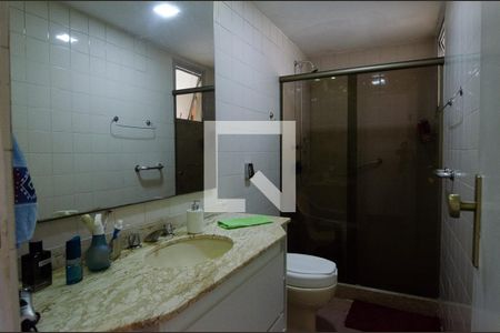 Apartamento à venda com 182m², 4 quartos e 2 vagasBanheiro Social