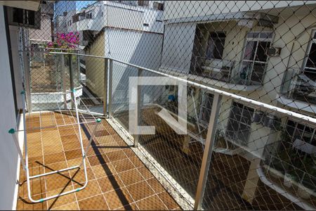 Apartamento à venda com 182m², 4 quartos e 2 vagasVaranda