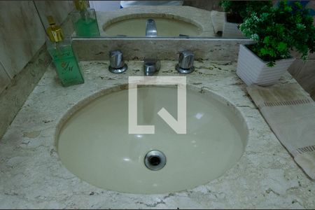 Apartamento à venda com 182m², 4 quartos e 2 vagasLavabo