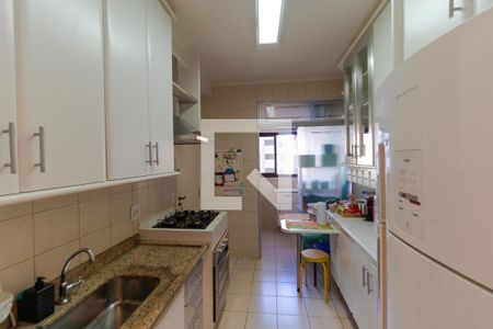 Apartamento à venda com 92m², 3 quartos e 2 vagas Apartamento à venda com 92m², 3 quartos e 2 vagasCozinha