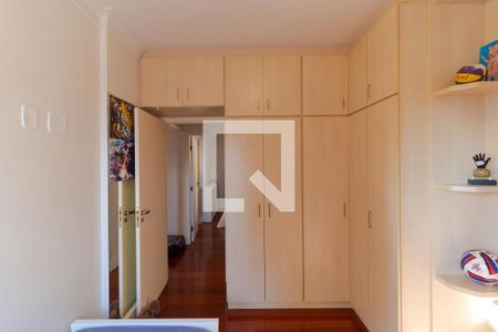 Apartamento à venda com 92m², 3 quartos e 2 vagas Apartamento à venda com 92m², 3 quartos e 2 vagasQuarto 02