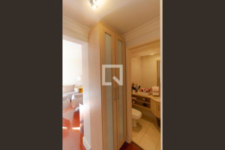 Apartamento à venda com 92m², 3 quartos e 2 vagas Apartamento à venda com 92m², 3 quartos e 2 vagasCorredor