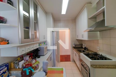 Apartamento à venda com 92m², 3 quartos e 2 vagas Apartamento à venda com 92m², 3 quartos e 2 vagasCozinha