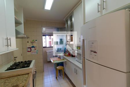 Apartamento à venda com 92m², 3 quartos e 2 vagas Apartamento à venda com 92m², 3 quartos e 2 vagasCozinha