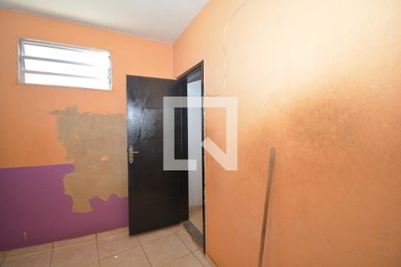 Casa de condomínio à venda com 300m², 2 quartos e sem vagaLavanderia