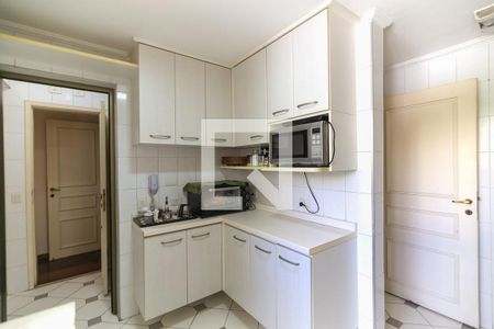 Apartamento para alugar com 109m², 3 quartos e 2 vagas Apartamento para alugar com 109m², 3 quartos e 2 vagasCozinha