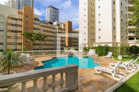 Apartamento para alugar com 109m², 3 quartos e 2 vagas Apartamento para alugar com 109m², 3 quartos e 2 vagasÁrea comum - Piscina