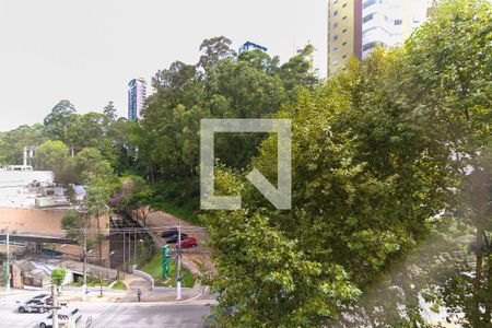 Apartamento para alugar com 109m², 3 quartos e 2 vagas Apartamento para alugar com 109m², 3 quartos e 2 vagasVista do Quarto