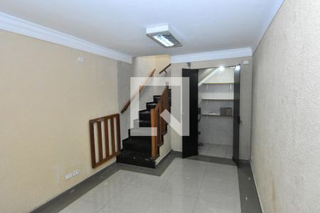 Casa à venda com 265m², 3 quartos e 3 vagas Casa à venda com 265m², 3 quartos e 3 vagasQuintal