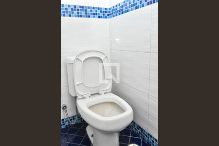 Casa à venda com 265m², 3 quartos e 3 vagas Casa à venda com 265m², 3 quartos e 3 vagasLavabo