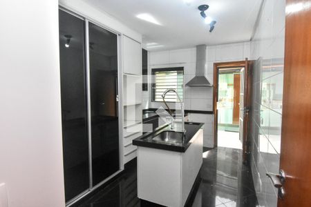 Casa à venda com 265m², 3 quartos e 3 vagas Casa à venda com 265m², 3 quartos e 3 vagasCozinha