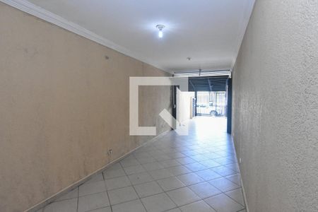 Casa à venda com 265m², 3 quartos e 3 vagas Casa à venda com 265m², 3 quartos e 3 vagasGaragem