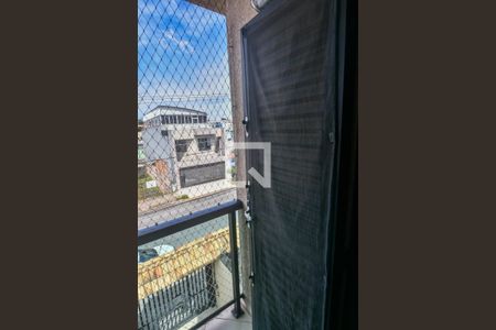 Casa à venda com 265m², 3 quartos e 3 vagas Casa à venda com 265m², 3 quartos e 3 vagasVaranda