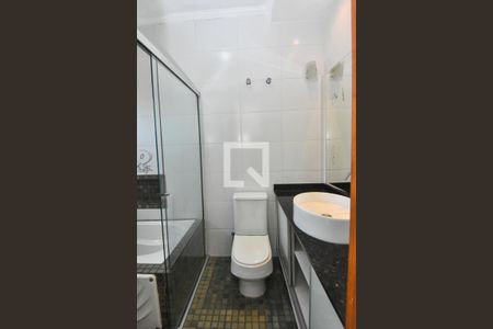 Casa à venda com 265m², 3 quartos e 3 vagas Casa à venda com 265m², 3 quartos e 3 vagasBanheiro da Suíte