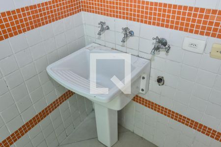 Casa à venda com 265m², 3 quartos e 3 vagas Casa à venda com 265m², 3 quartos e 3 vagasÁrea de Serviço