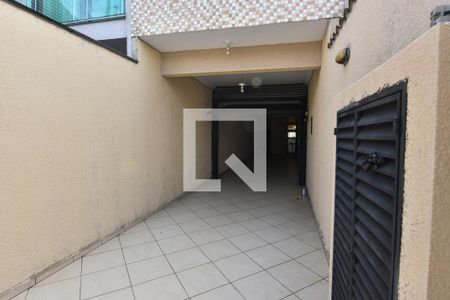 Casa à venda com 265m², 3 quartos e 3 vagas Casa à venda com 265m², 3 quartos e 3 vagasGaragem