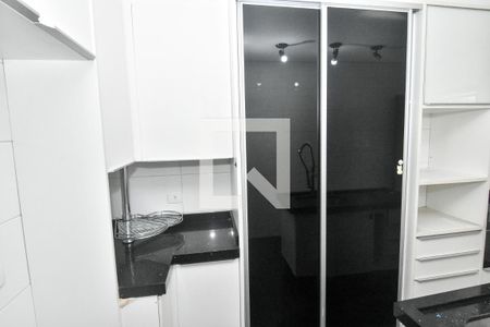 Casa à venda com 265m², 3 quartos e 3 vagas Casa à venda com 265m², 3 quartos e 3 vagasCozinha