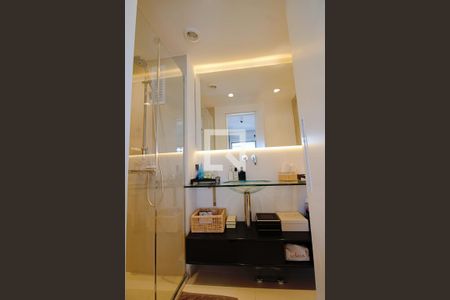 Apartamento à venda com 70m², 1 quarto e 1 vagaBanheiro 