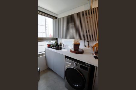 Apartamento à venda com 70m², 1 quarto e 1 vagaÁrea de Serviço