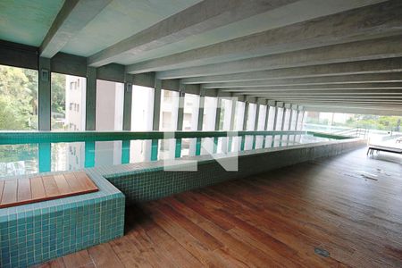 Apartamento à venda com 70m², 1 quarto e 1 vagaÁrea comum - Piscina