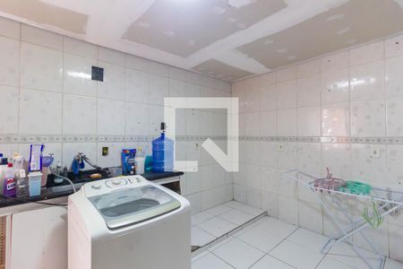 Casa à venda com 139m², 4 quartos e 2 vagas Casa à venda com 139m², 4 quartos e 2 vagasCozinha - Edícula