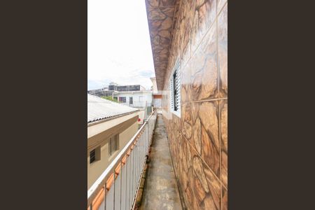 Casa à venda com 139m², 4 quartos e 2 vagas Casa à venda com 139m², 4 quartos e 2 vagasCorredor