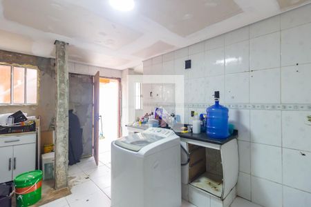 Casa à venda com 139m², 4 quartos e 2 vagas Casa à venda com 139m², 4 quartos e 2 vagasCozinha - Edícula
