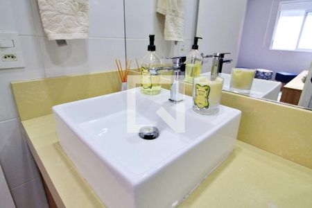 Apartamento à venda com 75m², 2 quartos e 2 vagasBanheiro