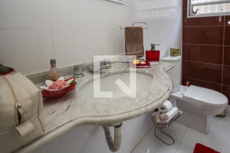 Casa para alugar com 360m², 4 quartos e 3 vagas Casa para alugar com 360m², 4 quartos e 3 vagasLavabo