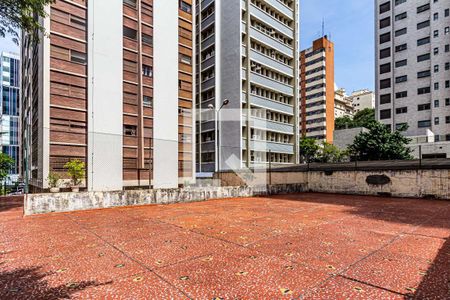 Apartamento para alugar com 147m², 3 quartos e sem vagaÁrea comum