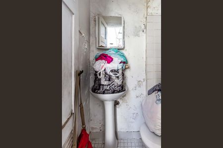 Apartamento para alugar com 147m², 3 quartos e sem vagaBanheiro de serviço