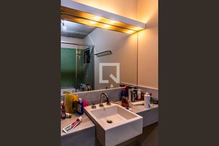 Apartamento para alugar com 147m², 3 quartos e sem vagaSuíte