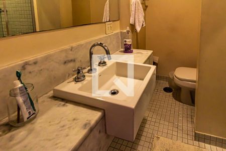 Apartamento para alugar com 147m², 3 quartos e sem vagaBanheiro