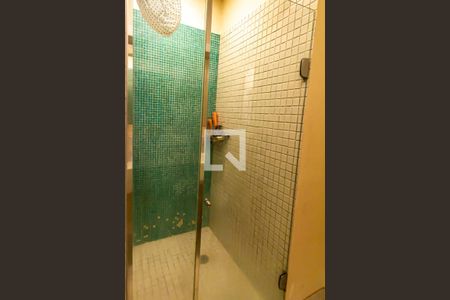 Apartamento para alugar com 147m², 3 quartos e sem vagaBanheiro