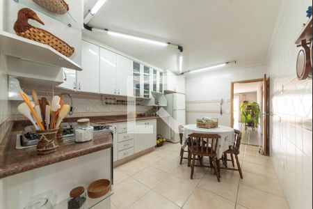 Apartamento à venda com 143m², 3 quartos e 2 vagasCozinha