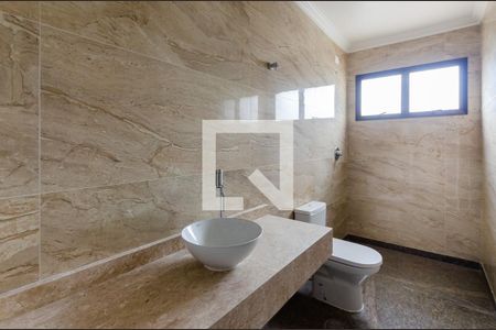 Apartamento para alugar com 163m², 3 quartos e 2 vagas Apartamento para alugar com 163m², 3 quartos e 2 vagasBanheiro