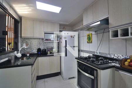 Casa à venda com 90m², 2 quartos e 2 vagasCozinha