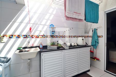 Casa à venda com 90m², 2 quartos e 2 vagasÁrea de Serviço