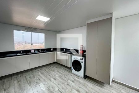 Casa à venda com 130m², 3 quartos e 2 vagas Casa à venda com 130m², 3 quartos e 2 vagasÁrea de serviço