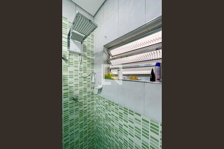 Casa à venda com 130m², 3 quartos e 2 vagas Casa à venda com 130m², 3 quartos e 2 vagasBanheiro