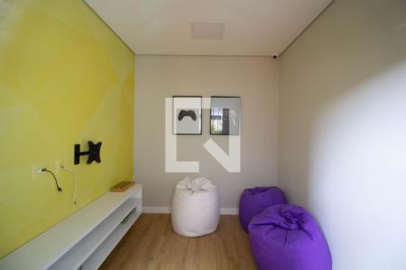 Apartamento à venda com 37m², 2 quartos e sem vaga Apartamento à venda com 37m², 2 quartos e sem vagaSala de Jogos
