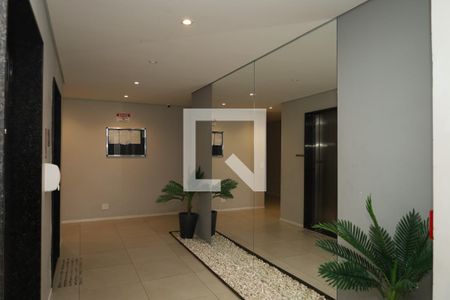 Apartamento à venda com 37m², 2 quartos e sem vagaÁrea comum - Saguão do prédio