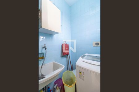 Casa à venda com 380m², 4 quartos e 5 vagasÁrea de Serviço