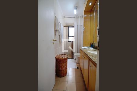 Apartamento à venda com 100m², 3 quartos e 2 vagas Apartamento à venda com 100m², 3 quartos e 2 vagasBanheiro