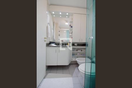 Apartamento à venda com 100m², 3 quartos e 2 vagas Apartamento à venda com 100m², 3 quartos e 2 vagasBanheiro da Suíte 1
