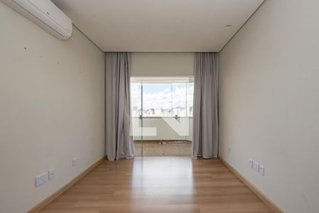 Apartamento à venda com 250m², 4 quartos e 2 vagas Apartamento à venda com 250m², 4 quartos e 2 vagasQuarto 3
