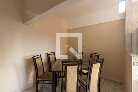 Sala de apartamento para alugar com 1 quarto, 57m² em Canto do Forte, Praia Grande