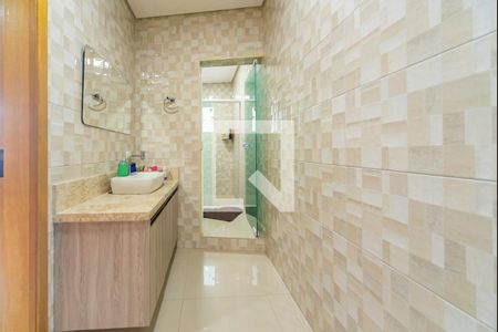 Casa à venda com 252m², 3 quartos e 4 vagasBanheiro 2