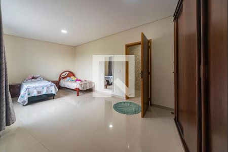 Casa à venda com 252m², 3 quartos e 4 vagasQuarto 1